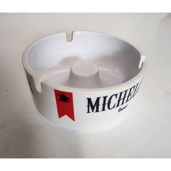 Michelob Beer White Plastic Ashtray American Ornapress Mancave Barware Bar Decor - Picture 4 of 8